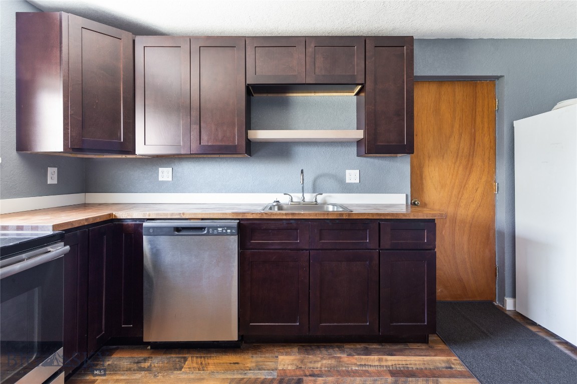 4053 Wynne Avenue Property Photo 11