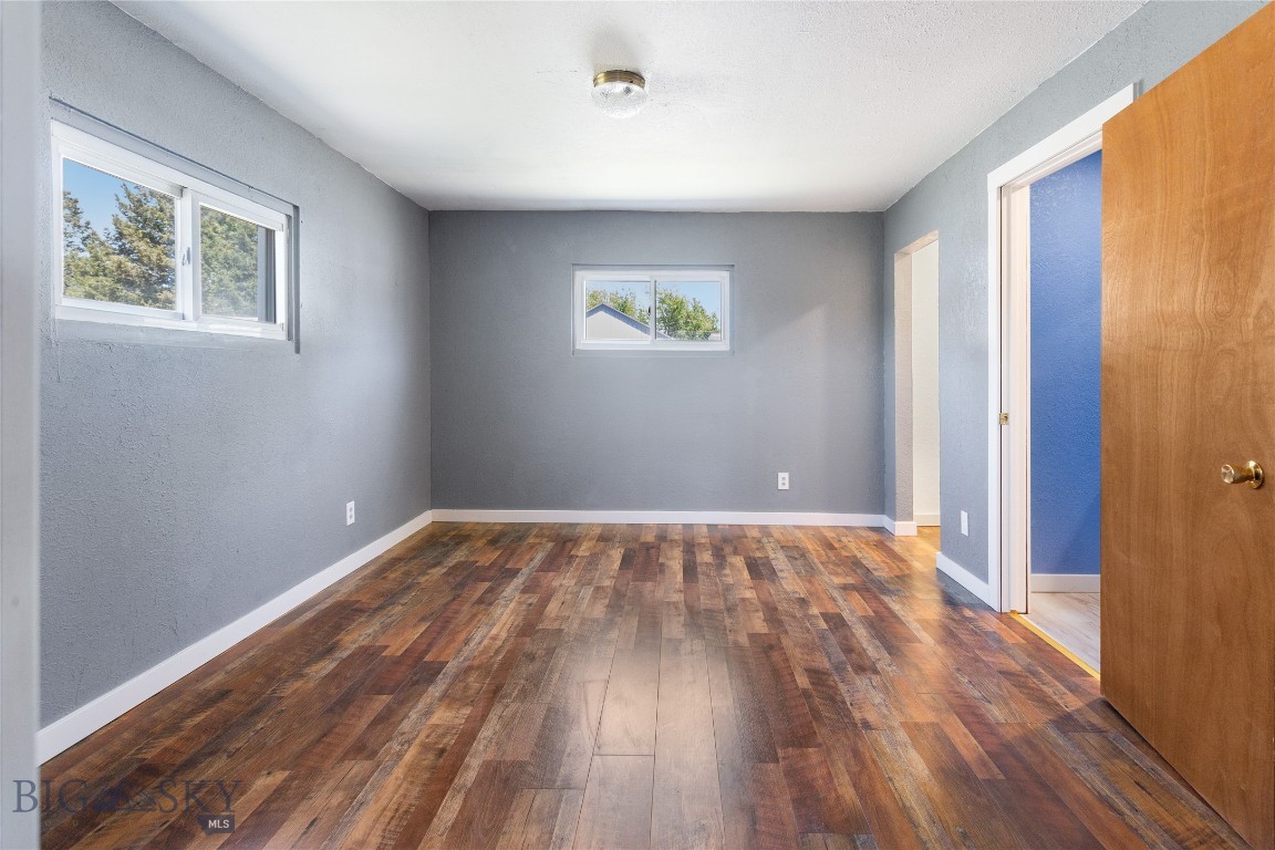 4053 Wynne Avenue Property Photo 15