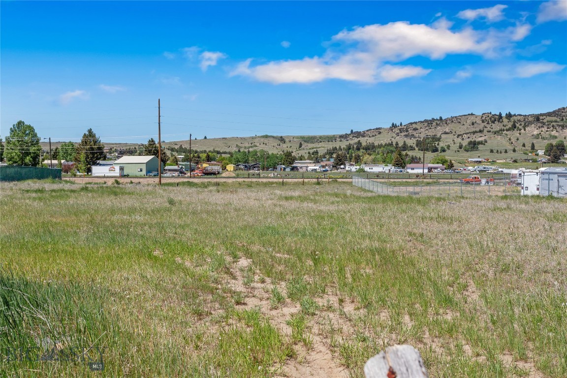 4053 Wynne Avenue Property Photo 21