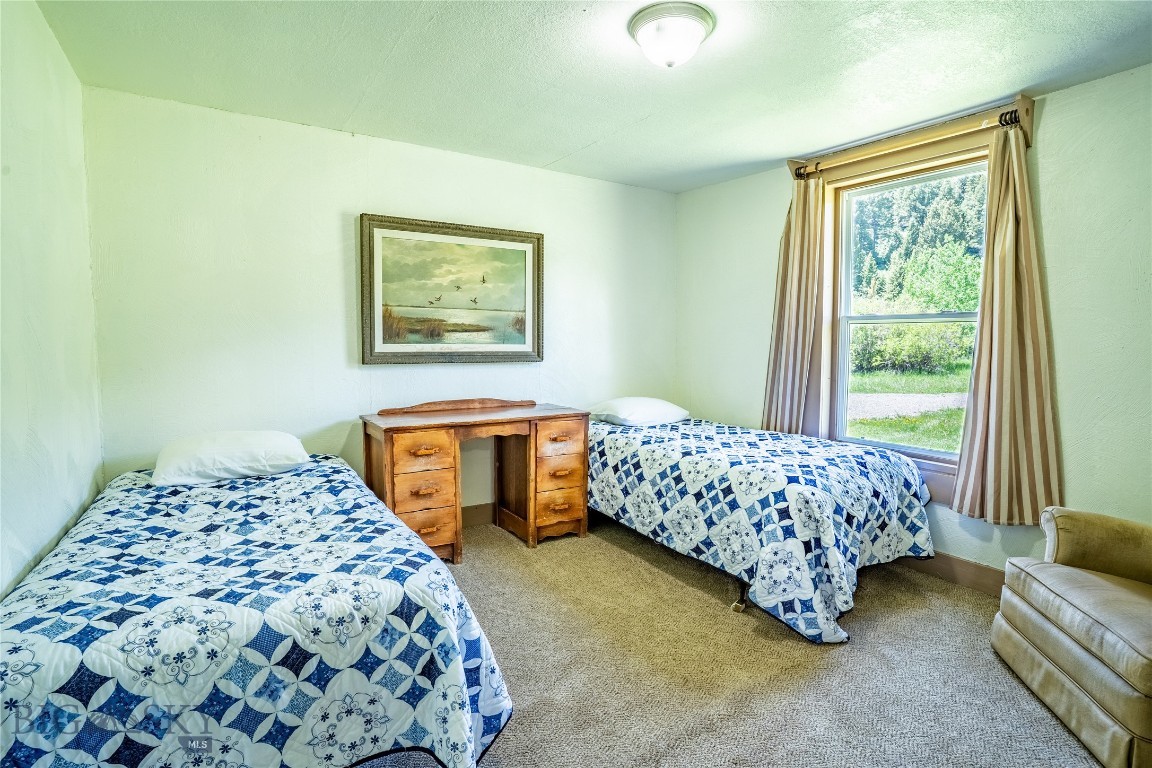 5200 Elk Lake Road Property Photo 34