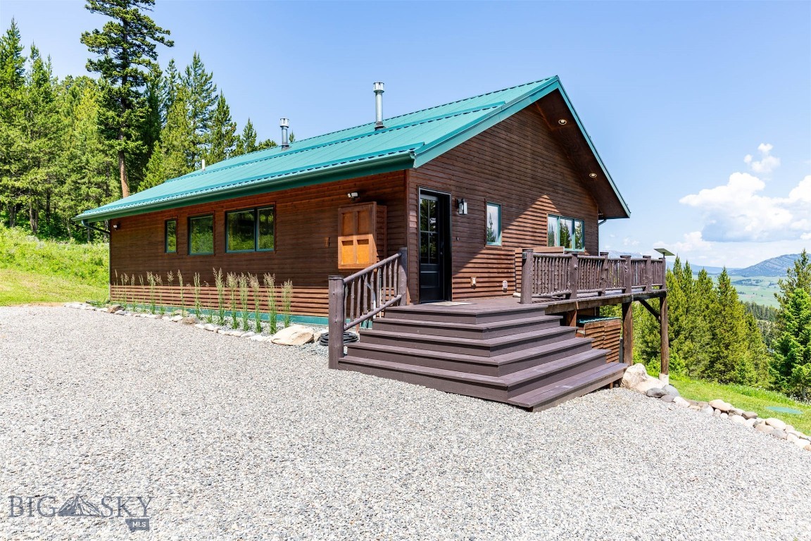 1099 Winchester Property Photo 1