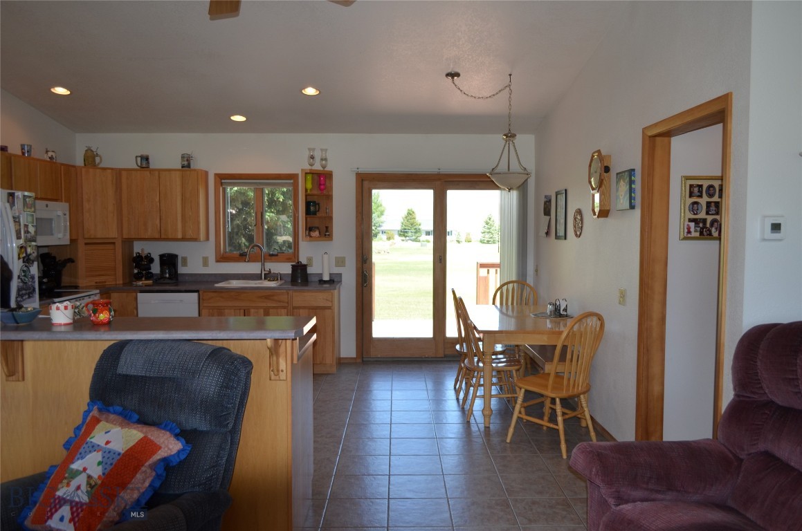 5 Ginger Quill Court Property Photo 12