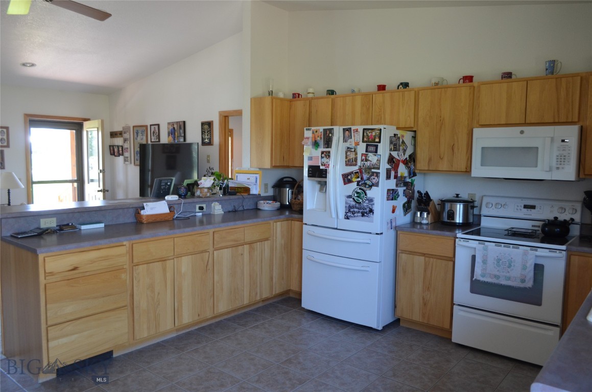 5 Ginger Quill Court Property Photo 14