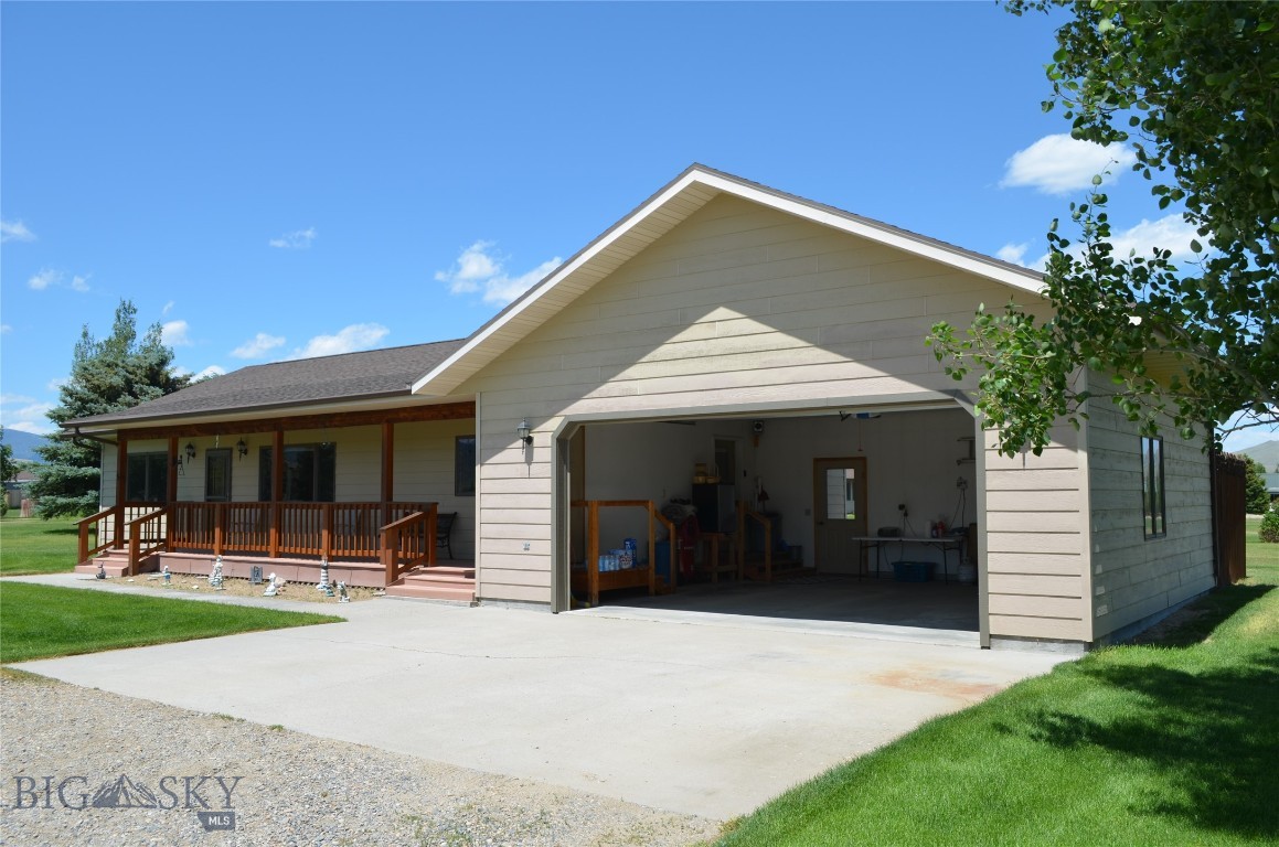 5 Ginger Quill Court Property Photo 25