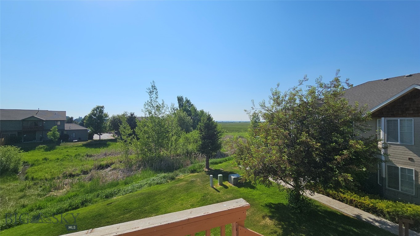835 Forestglen H Property Photo 1