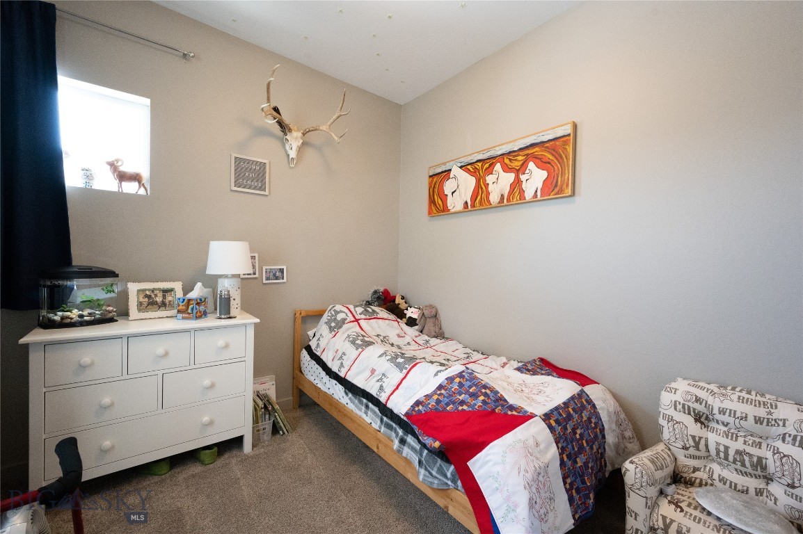 4454 Shadow Glen Property Photo 9