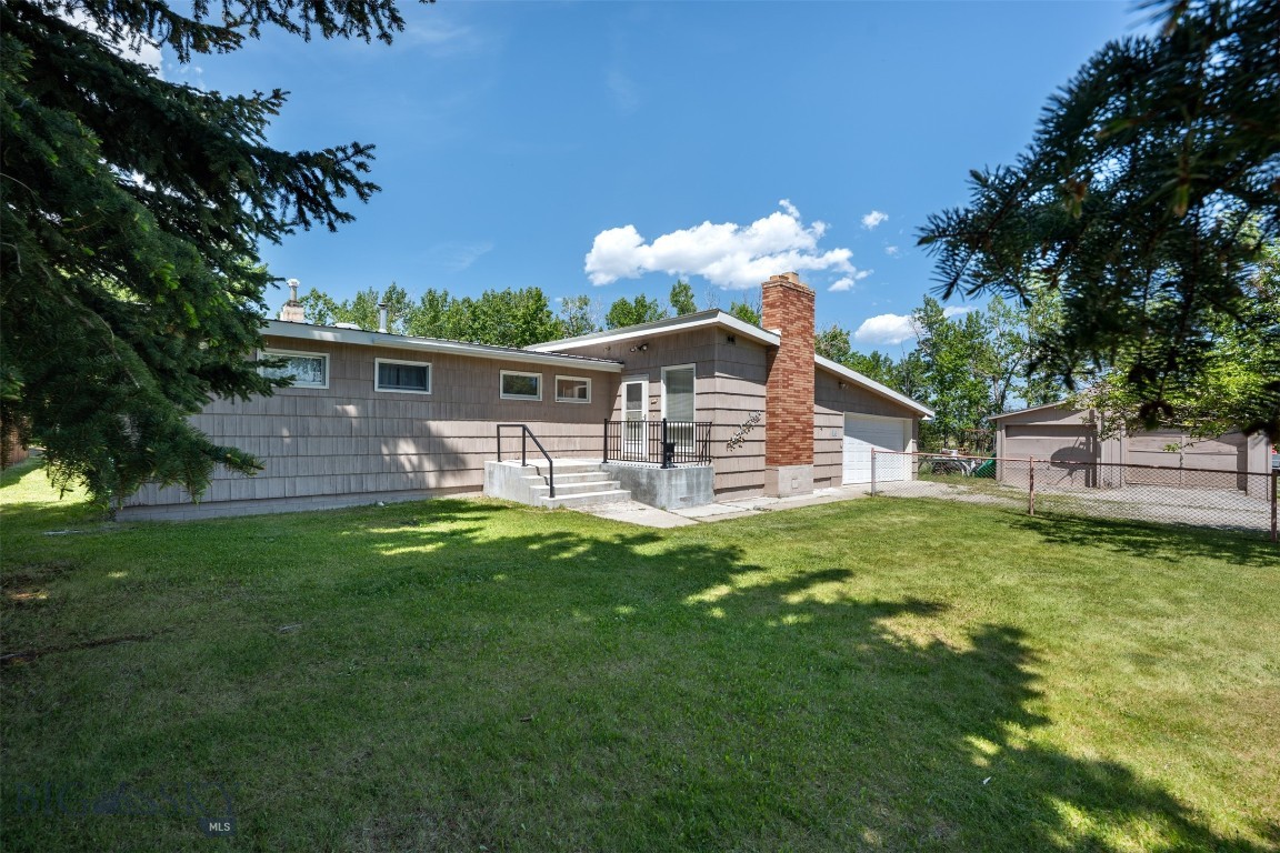 16 N White Street Property Photo 1