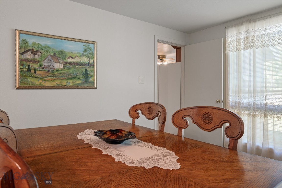 16 N White Street Property Photo 5