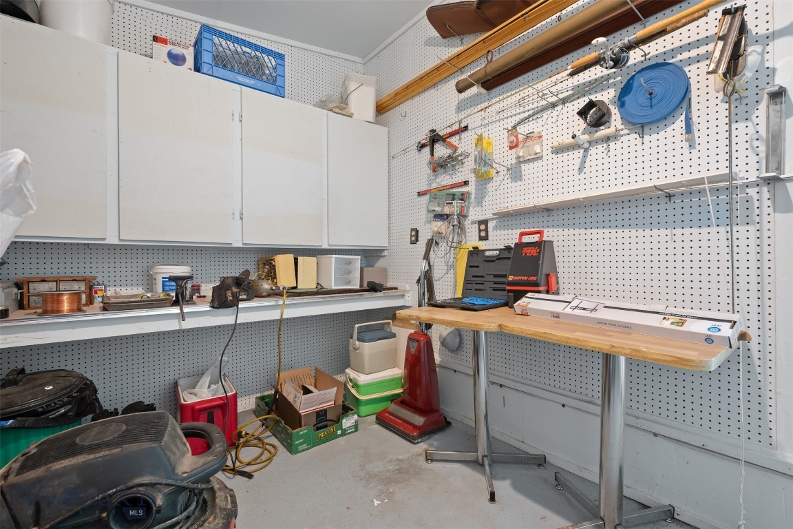 16 N White Street Property Photo 29