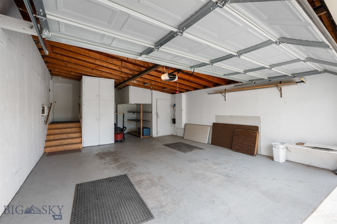 16 N White Street Property Photo 32