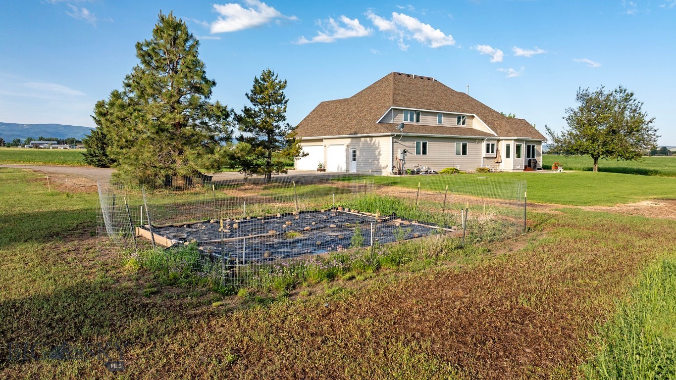 3849 Staffanson Road Property Photo 17