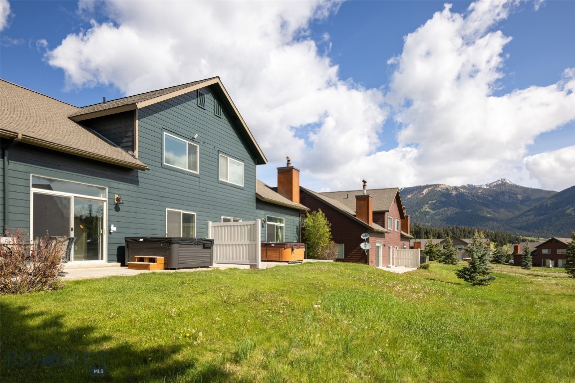 456 Firelight Property Photo 17