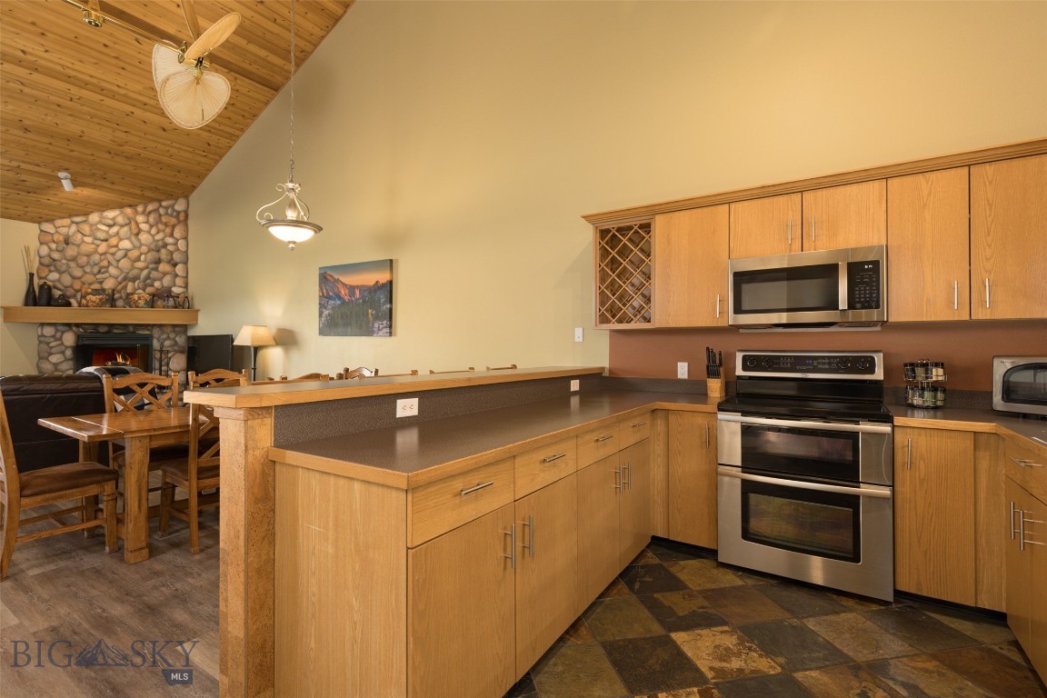 456 Firelight Property Photo 29