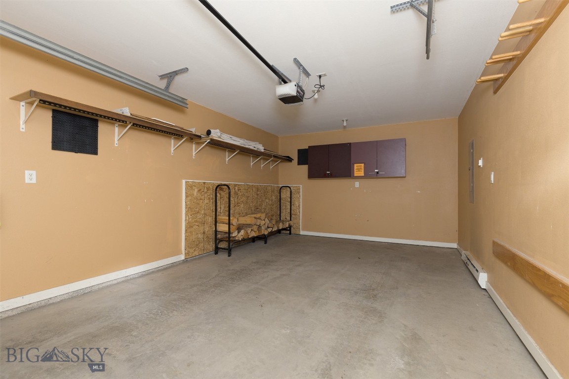 456 Firelight Property Photo 39
