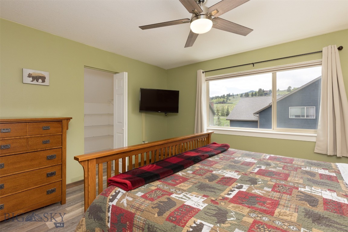 456 Firelight Property Photo 54