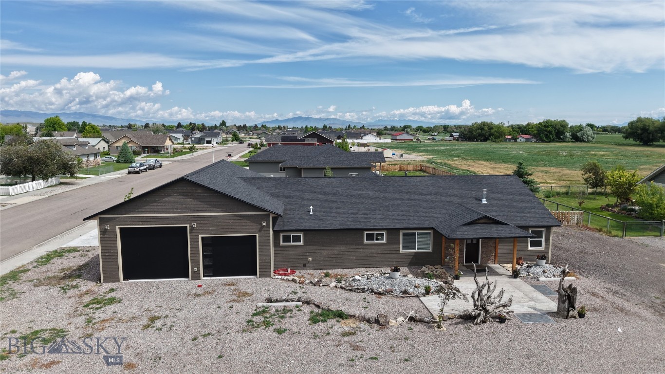 701 Barnett Street Property Photo