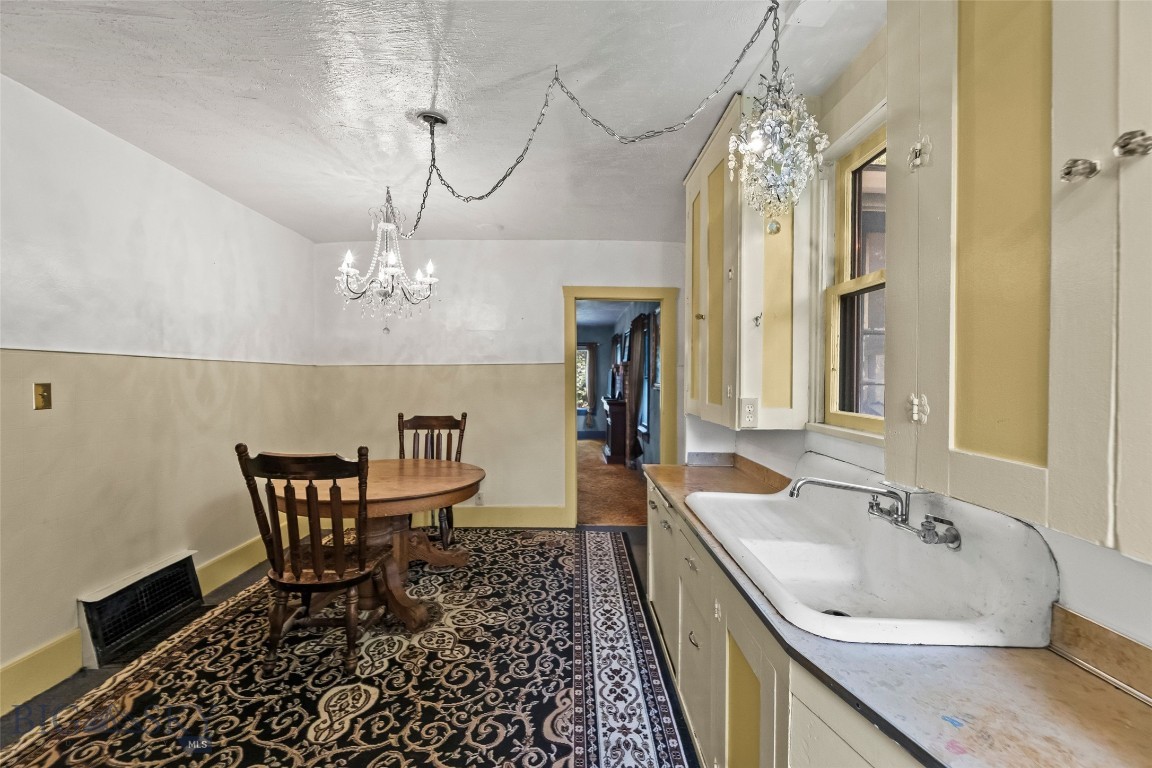 523 N I Street Property Photo 19