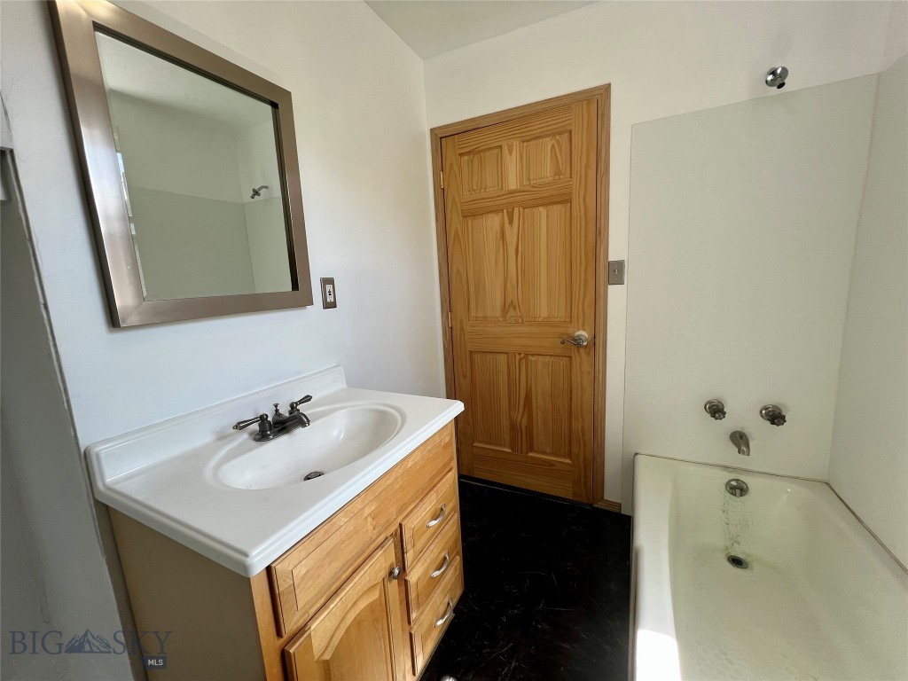 523 N I Street Property Photo 25