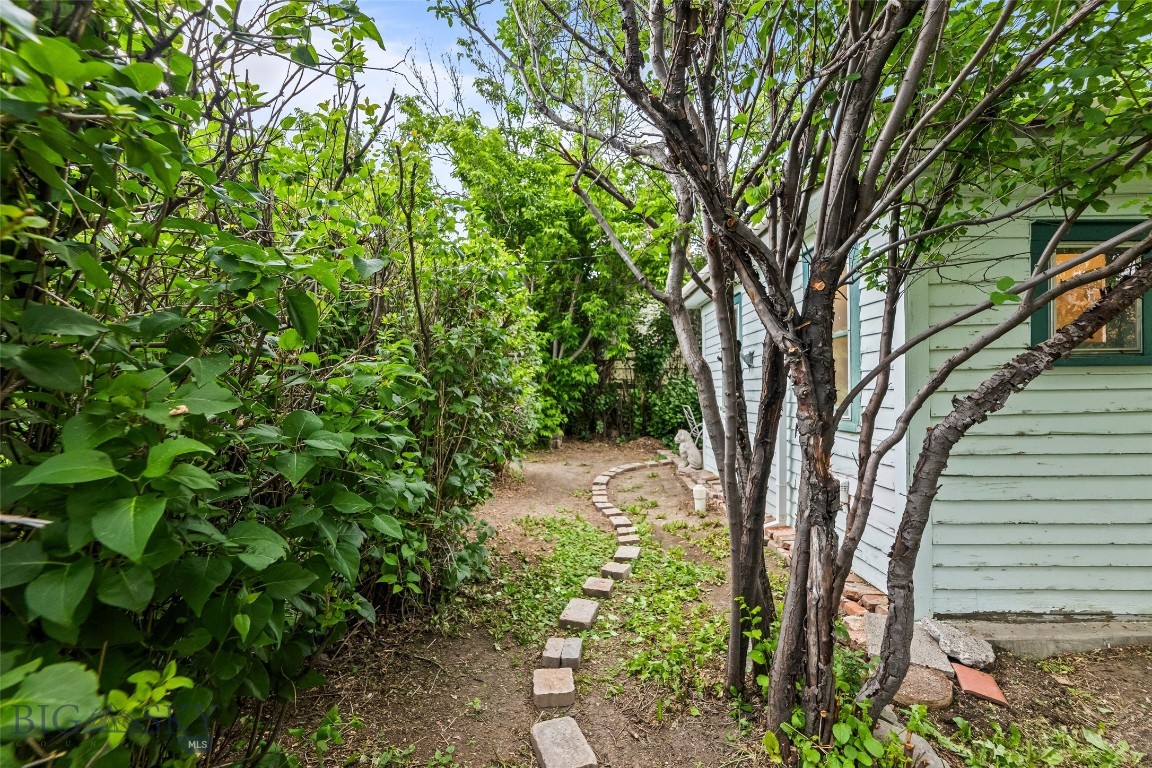 523 N I Street Property Photo 31