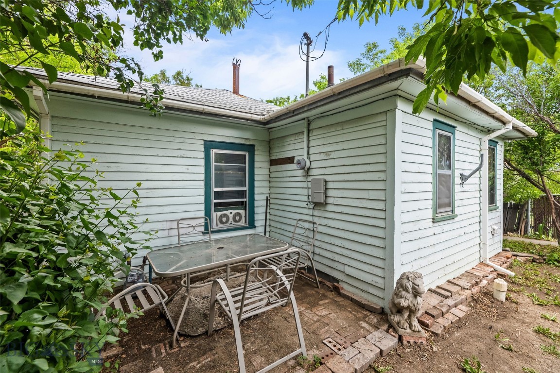 523 N I Street Property Photo 32