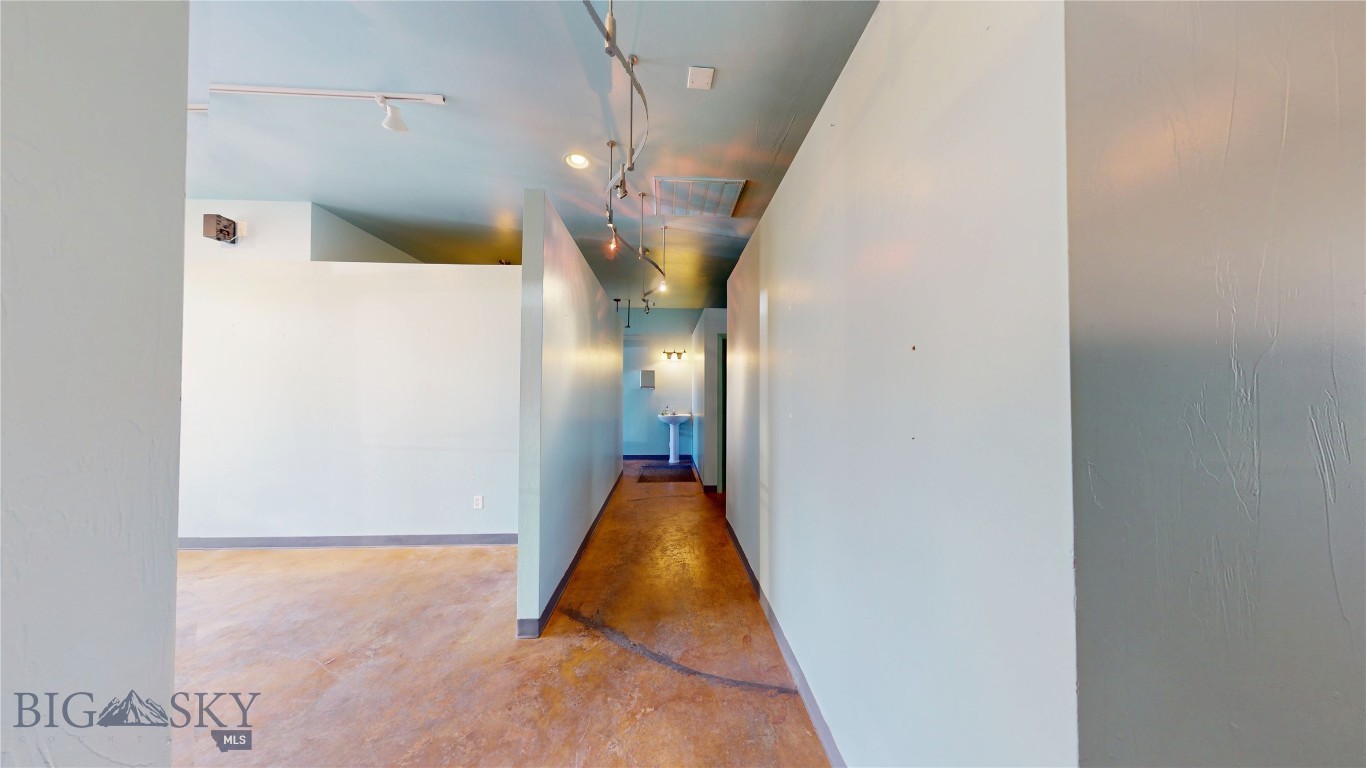1910 N 22nd Avenue 2 & 3 Property Photo 13