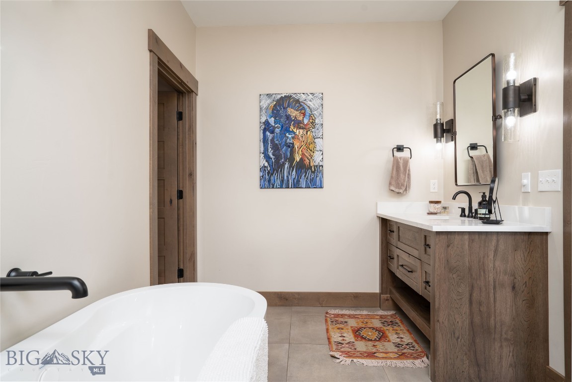 1055 Caddie Court Property Photo 27