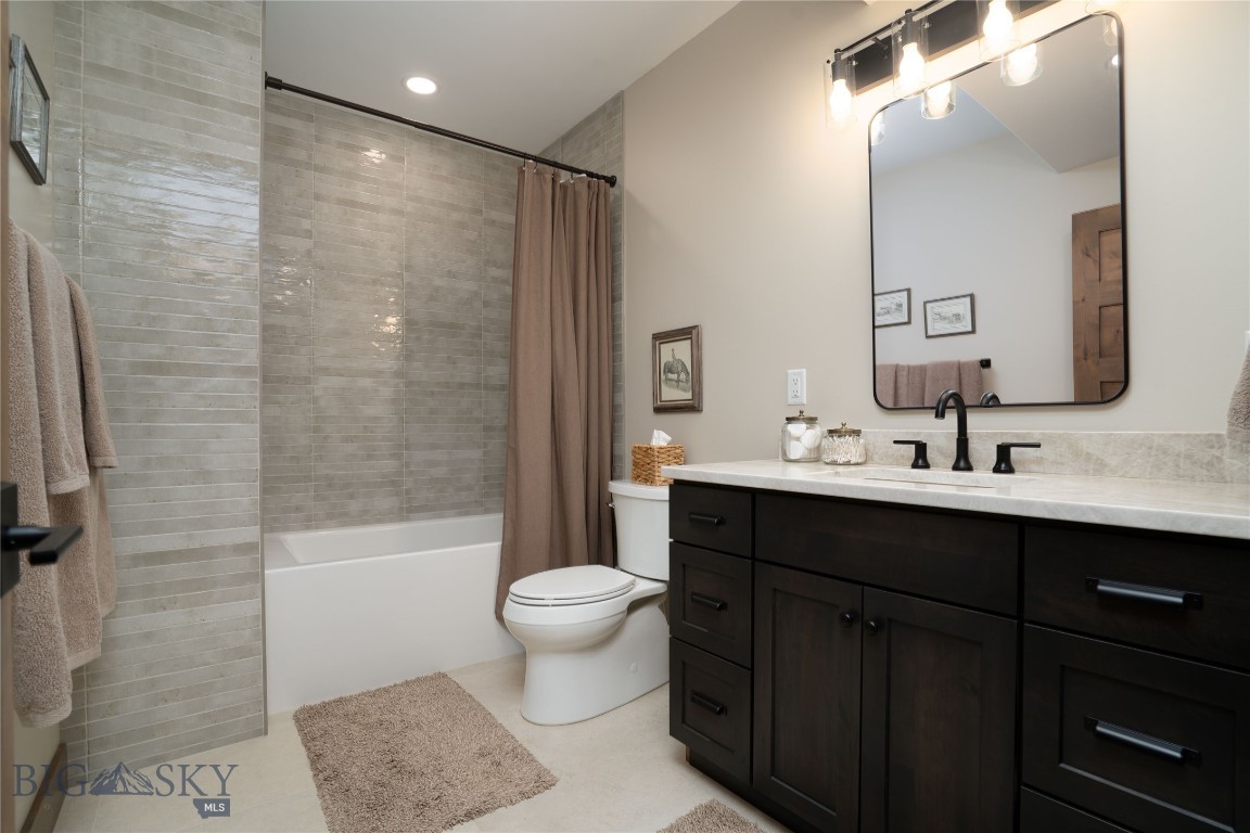 1055 Caddie Court Property Photo 57