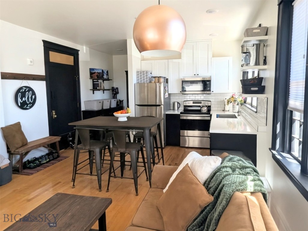 101 W Quartz 1a Property Photo 8