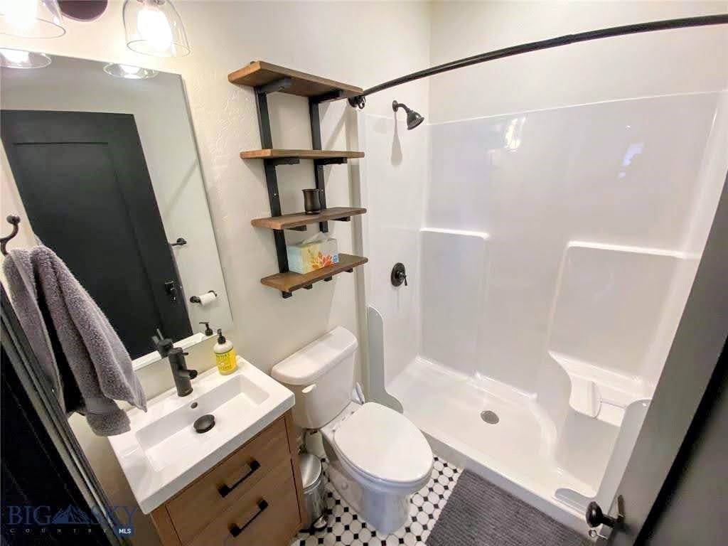101 W Quartz 1a Property Photo 16
