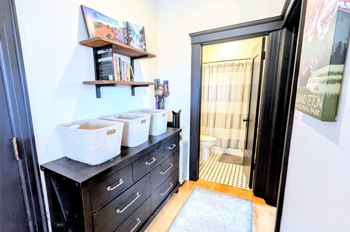 101 W Quartz 1a Property Photo 17