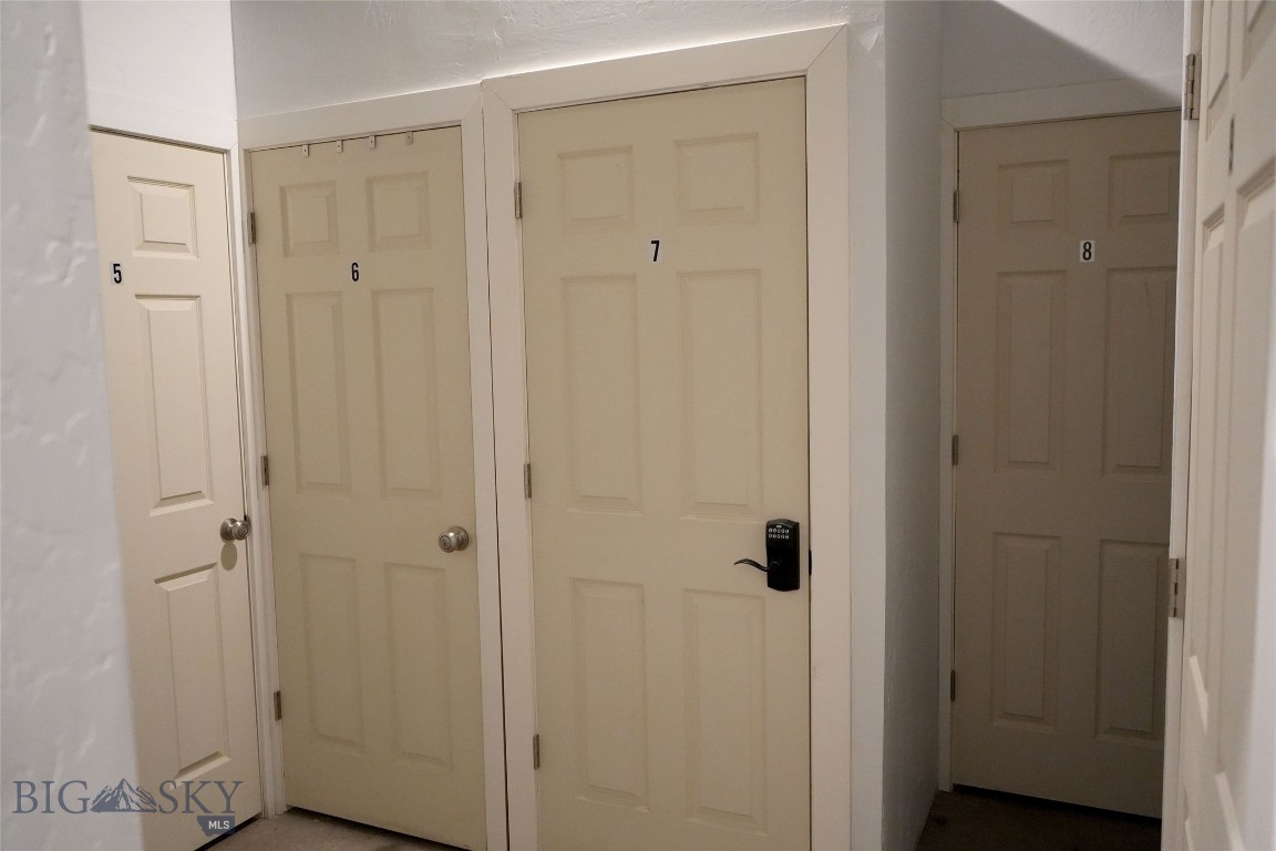 101 W Quartz 1a Property Photo 24