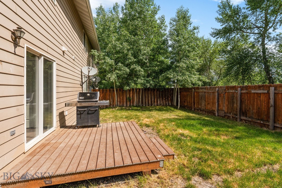 306 Golden Valley Drive Property Photo 16