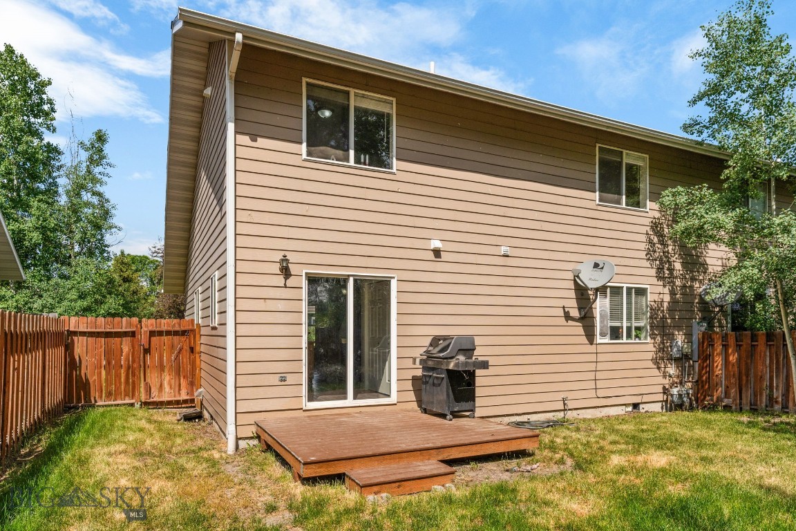 306 Golden Valley Drive Property Photo 18