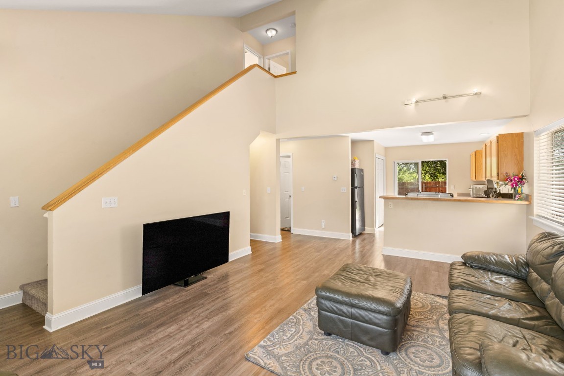 306 Golden Valley Drive Property Photo 29