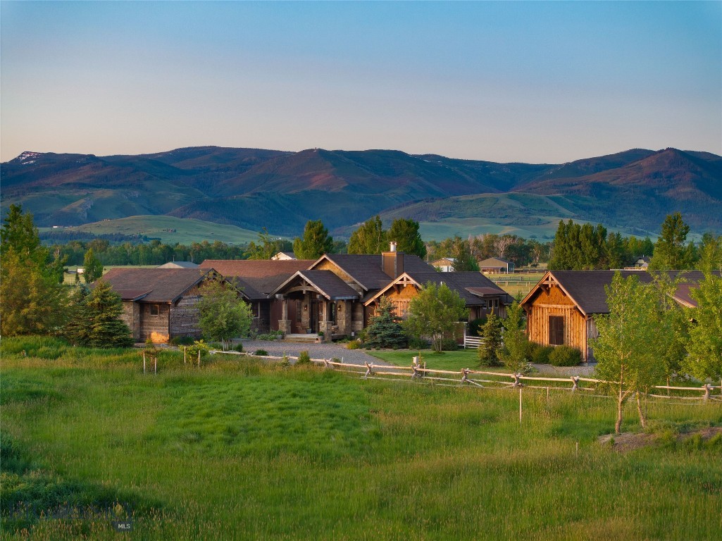 1400 Cottontail Road Property Photo