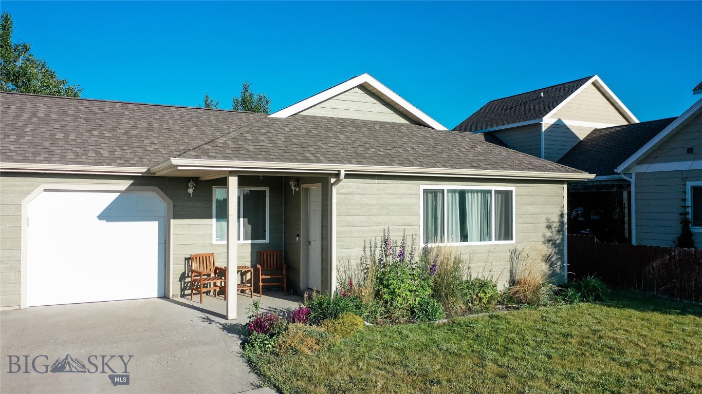 1002 Sky View Trail Property Photo 1