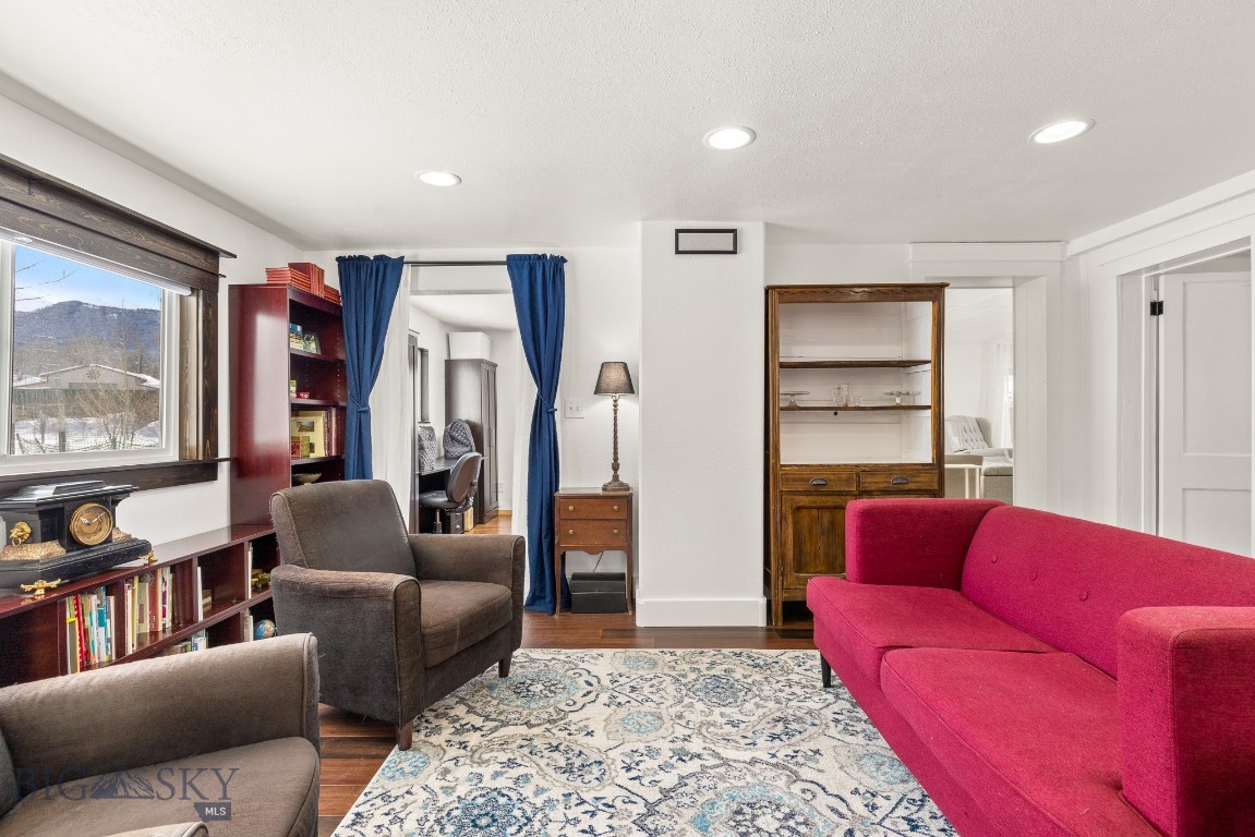 12977 Cottonwood Road Property Photo 16