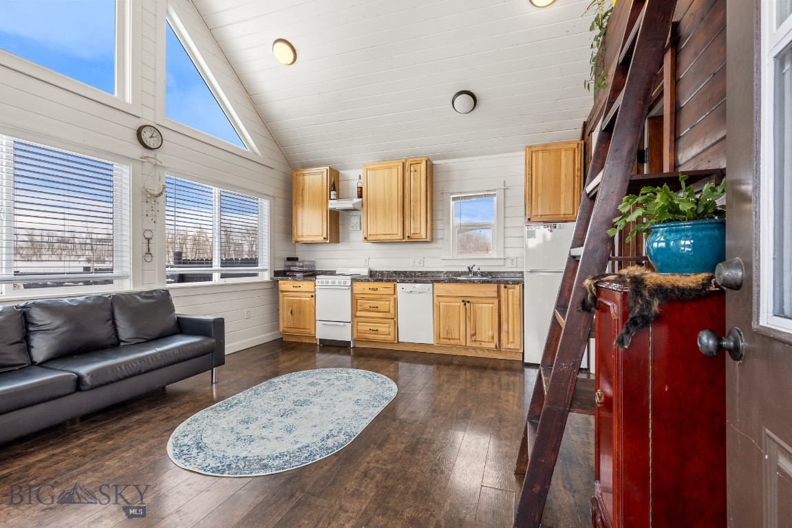 12977 Cottonwood Road Property Photo 40