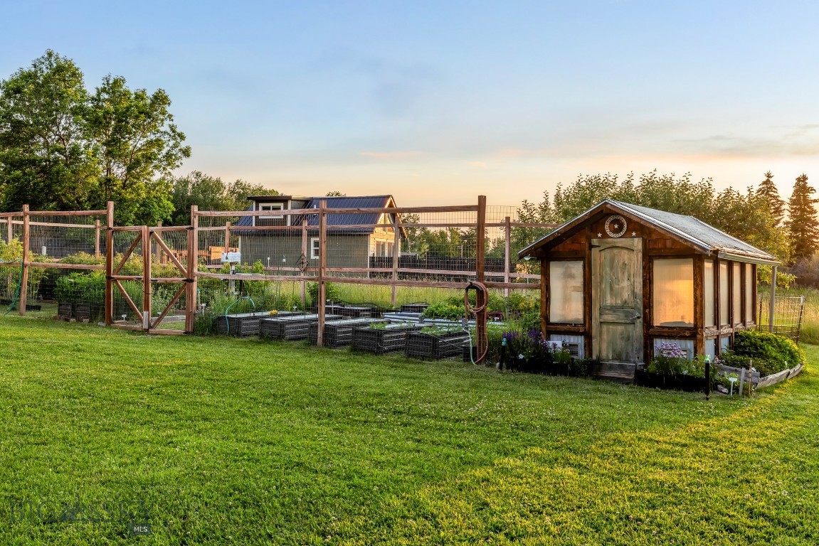 12977 Cottonwood Road Property Photo 49