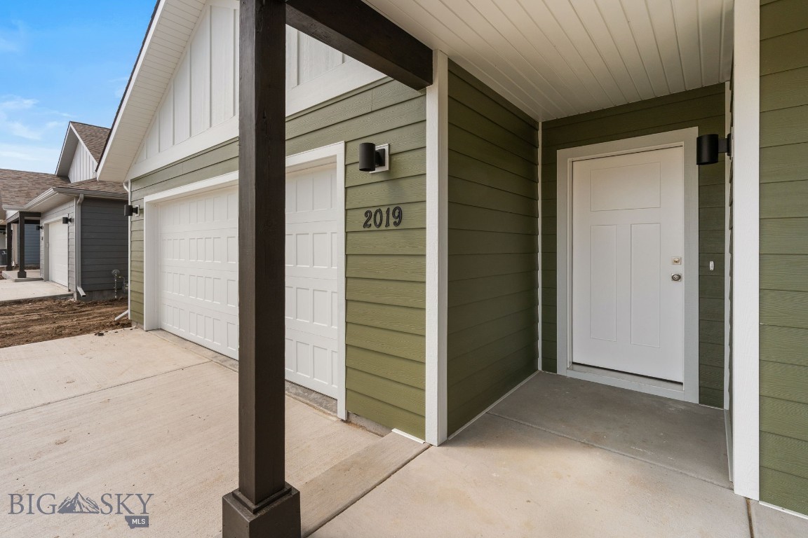 2019 Waterfall Trail Property Photo 16