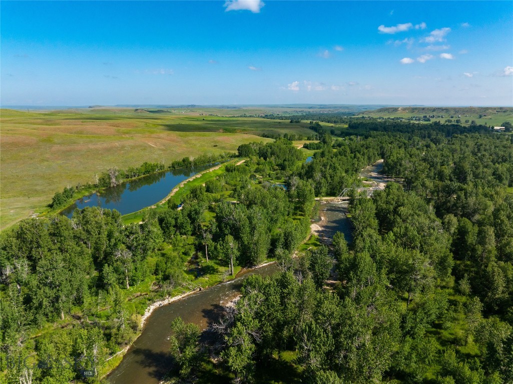 2825 & 2830 Highway 78 S Property Photo 16