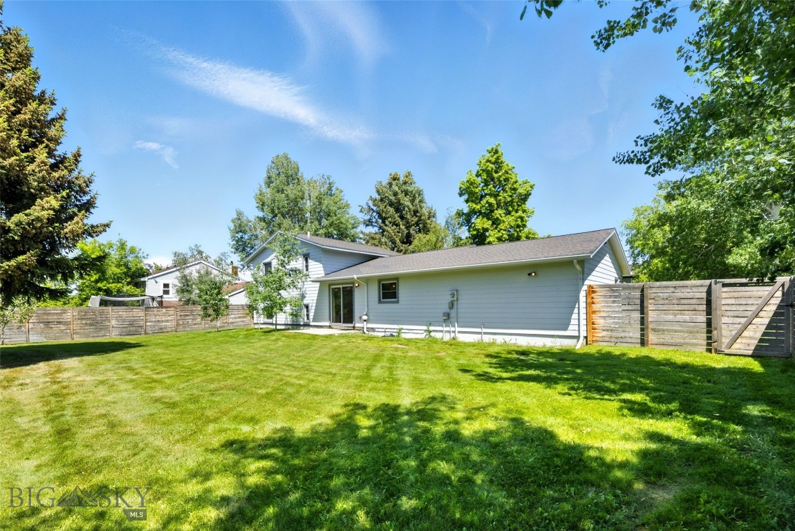 11 N Yellowstone Avenue Property Photo 38