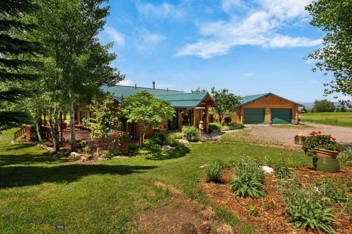 8965 Sandy Creek Lane Property Photo 1