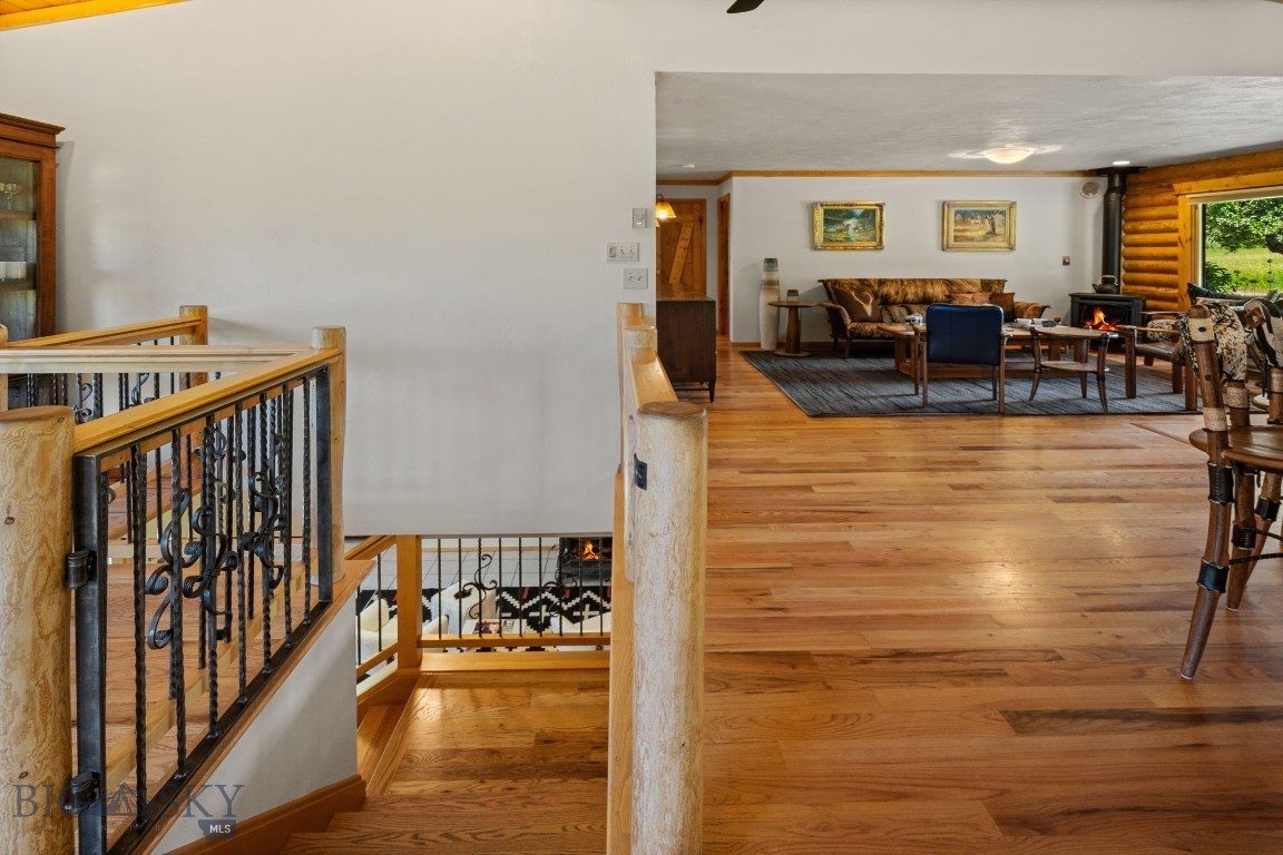 8965 Sandy Creek Lane Property Photo 19