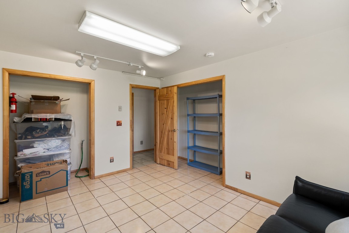 8965 Sandy Creek Lane Property Photo 41