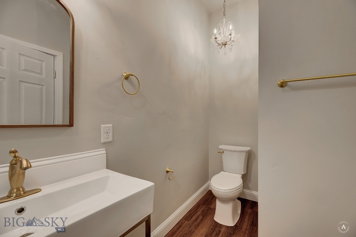 140 W Park Street Property Photo 65