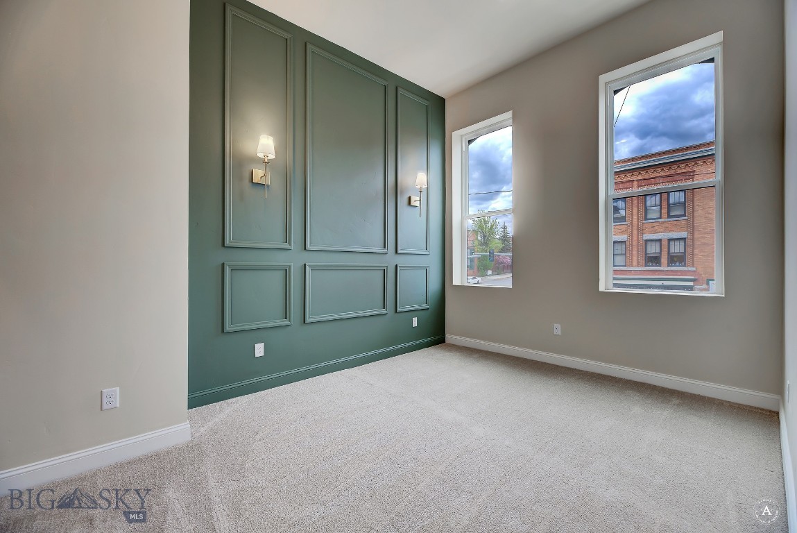140 W Park Street Property Photo 67