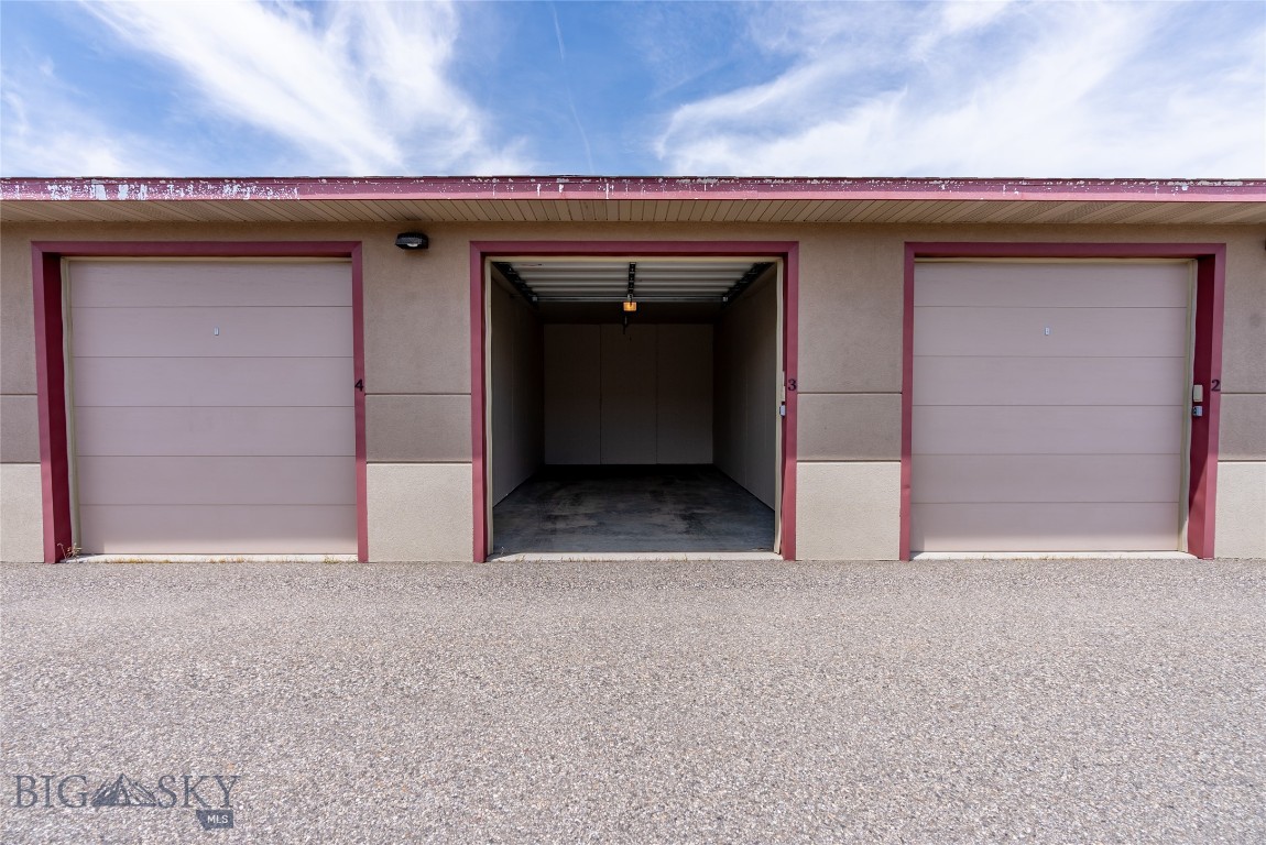 1278 Gallatin Field Road D-3 Property Photo 5
