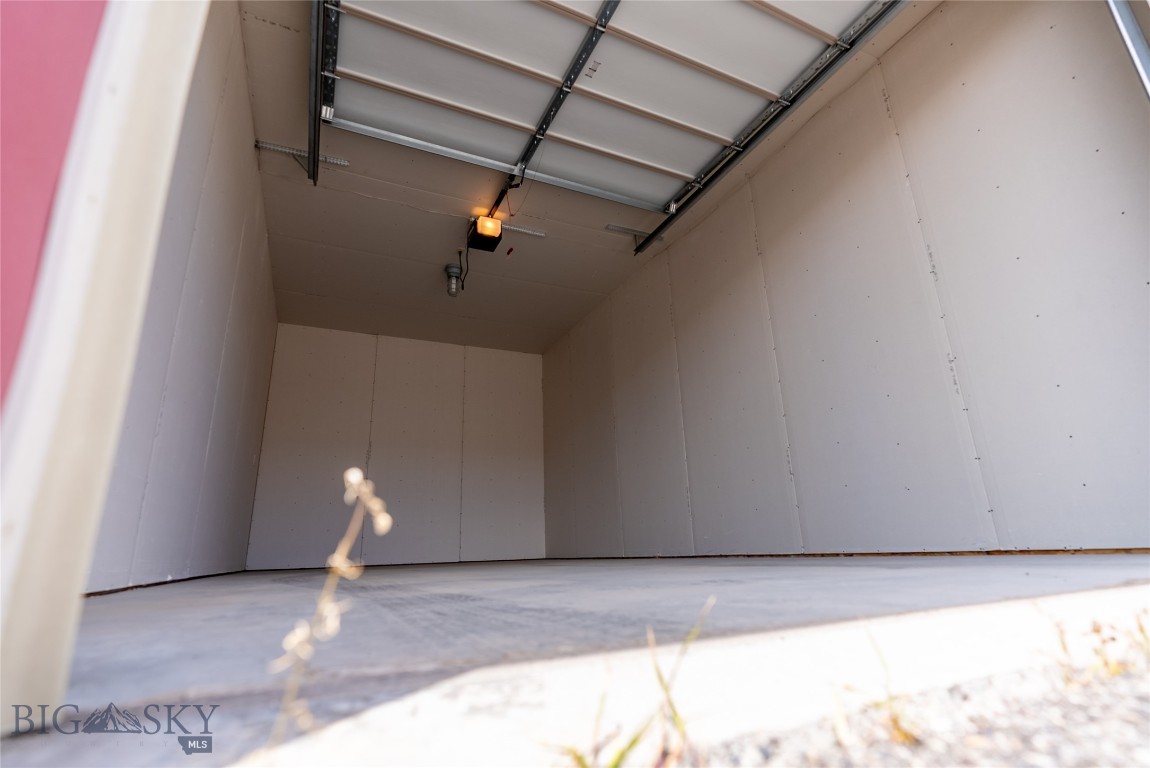 1278 Gallatin Field Road D-3 Property Photo 6