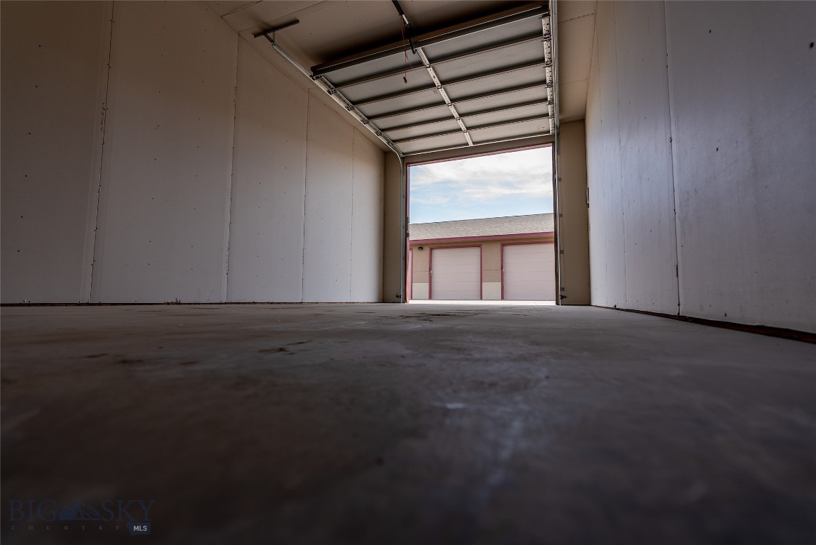 1278 Gallatin Field Road D-3 Property Photo 8